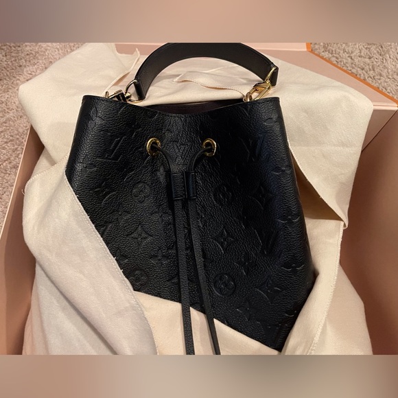 SOLD!!! SOLD!!!  LOUIS VUITTON NEONOE EMPREINTE LEATHER AUTHENTIC - Picture 1 of 13